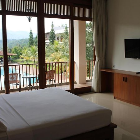 פונקאק Jimmers Mountain Resort מראה חיצוני תמונה