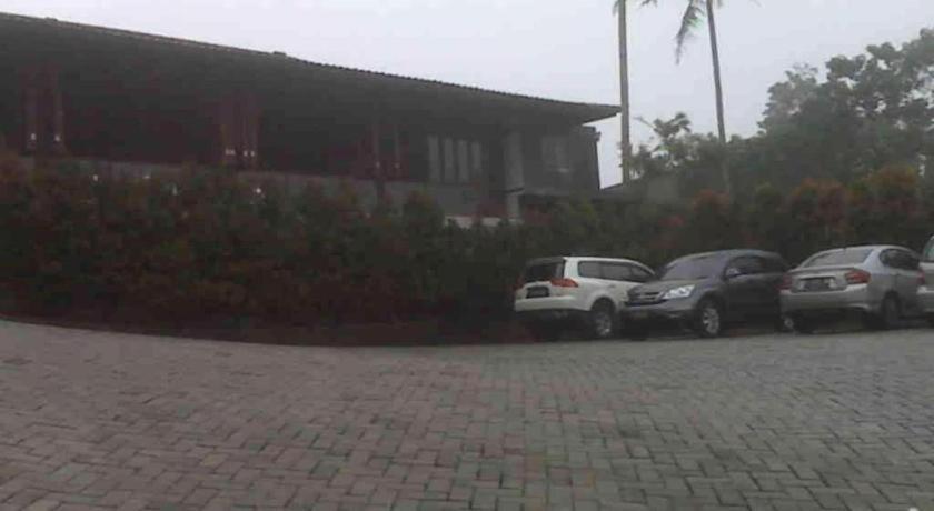 פונקאק Jimmers Mountain Resort מראה חיצוני תמונה
